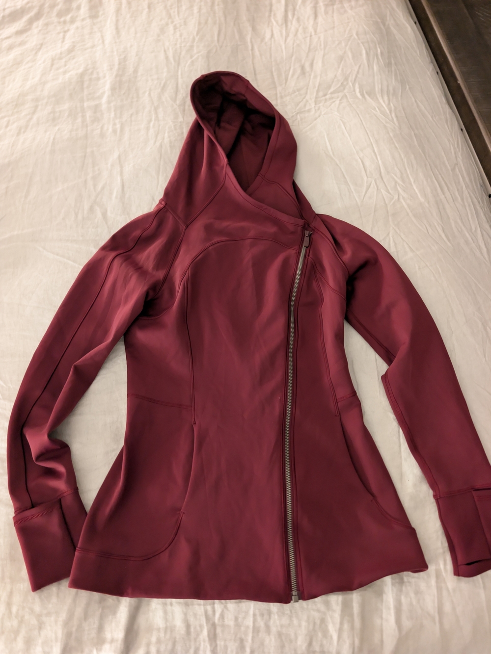 ​NWOT Lululemon Asymmetrical Full Zip Hooded Jacket Burgundy Berry Sz 6